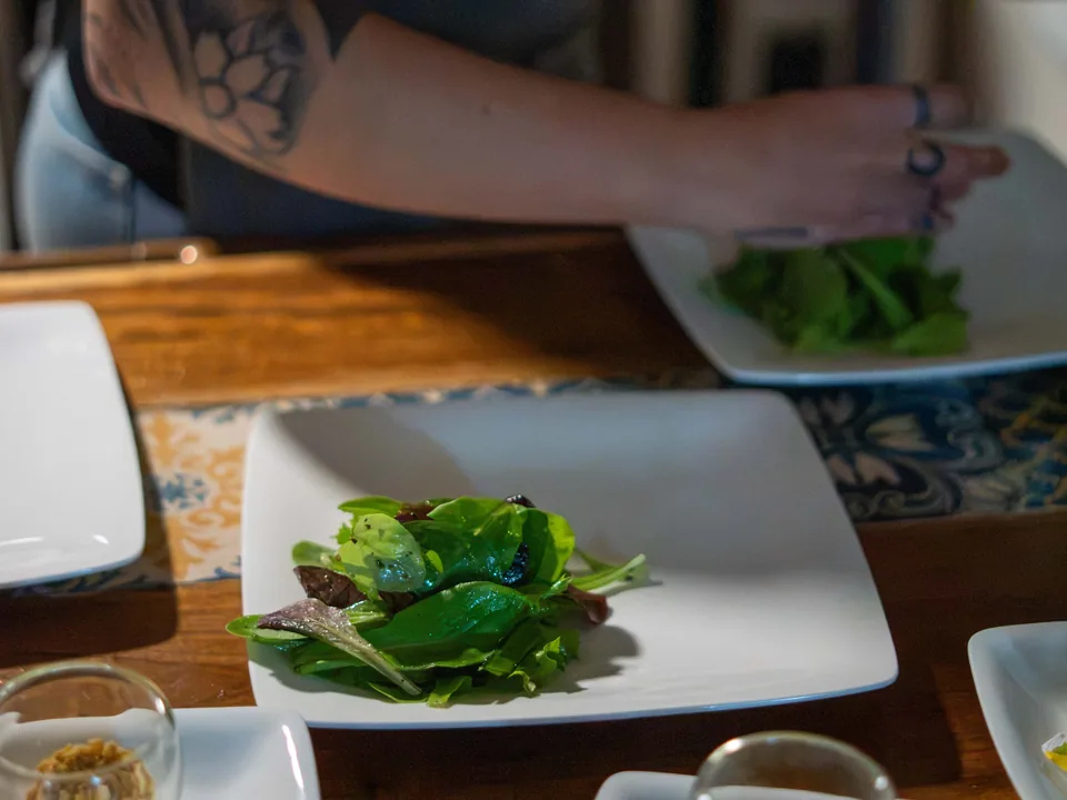 Emplatado de una cena privada de Encuentro